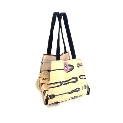 מנשא לתבניות